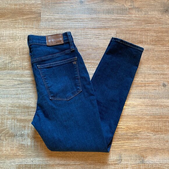 Madewell Petite 10" High-Rise Skinny Jeans in Hayes Wash, 27P - Picture 9 of 11